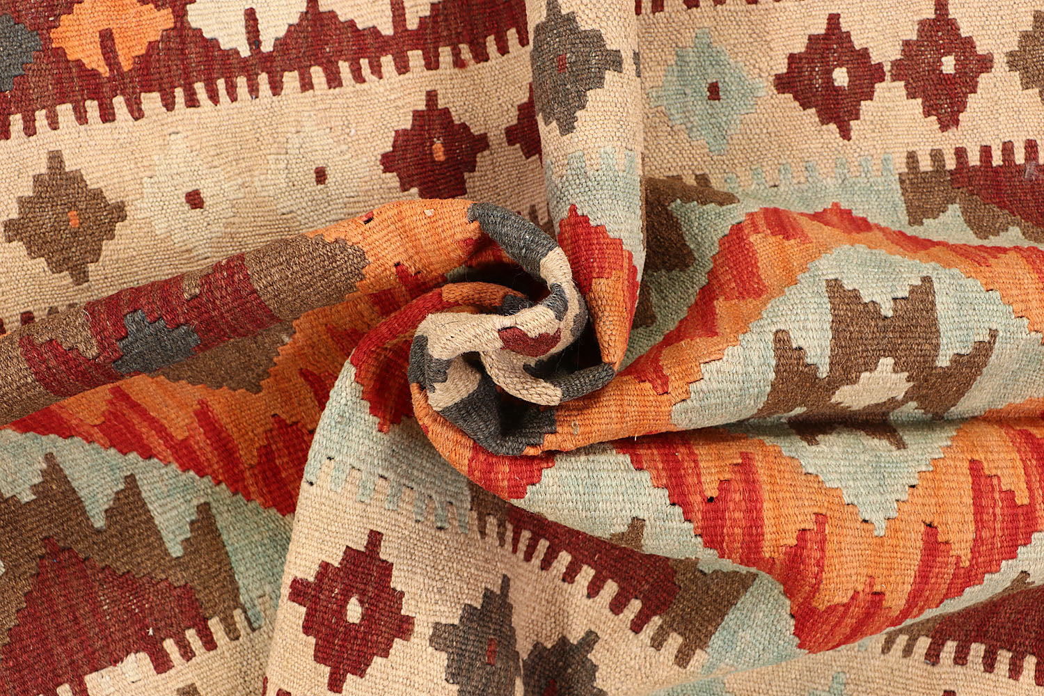 VEGGIE DYE KILIMS