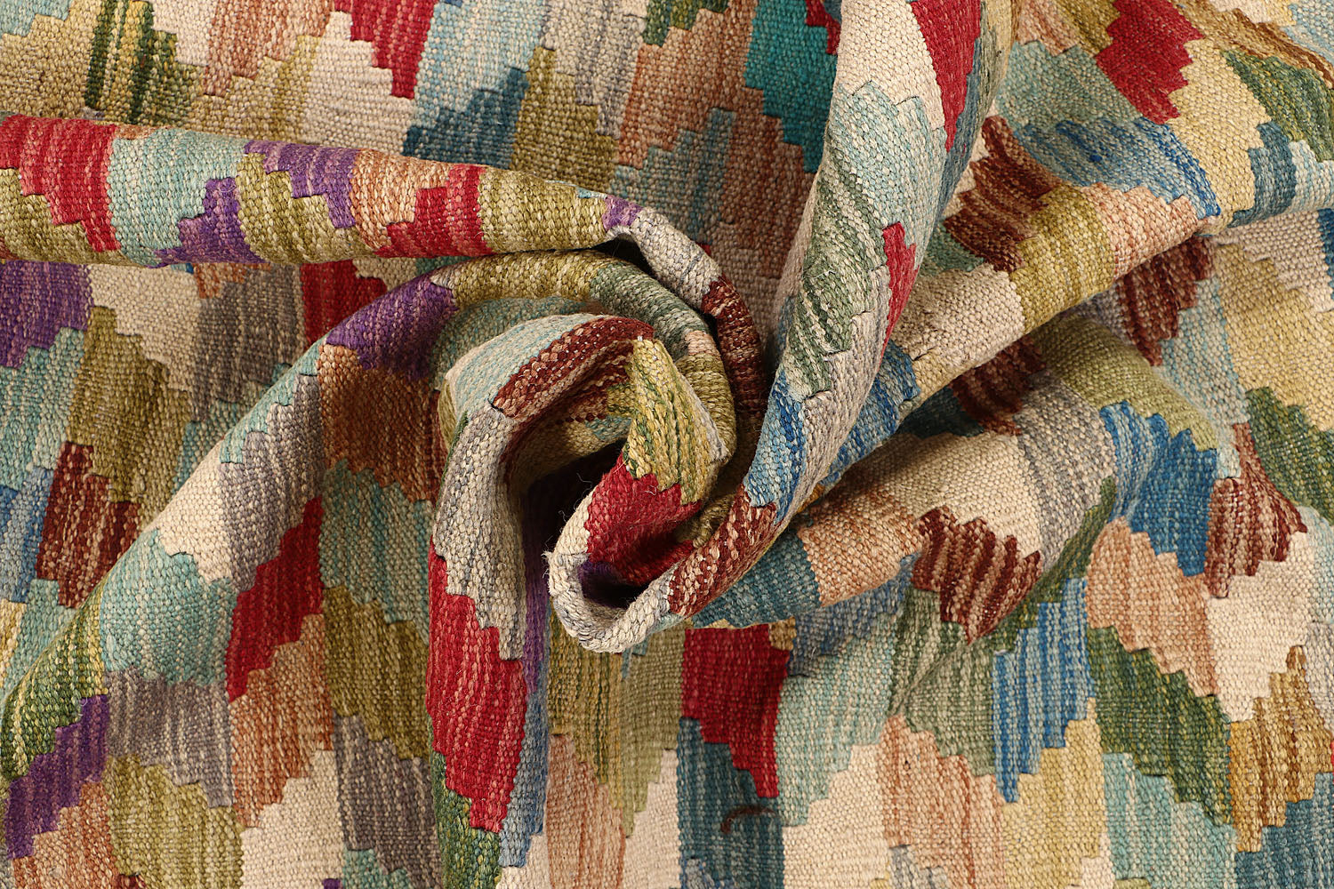 VEGGIE DYE KILIMS