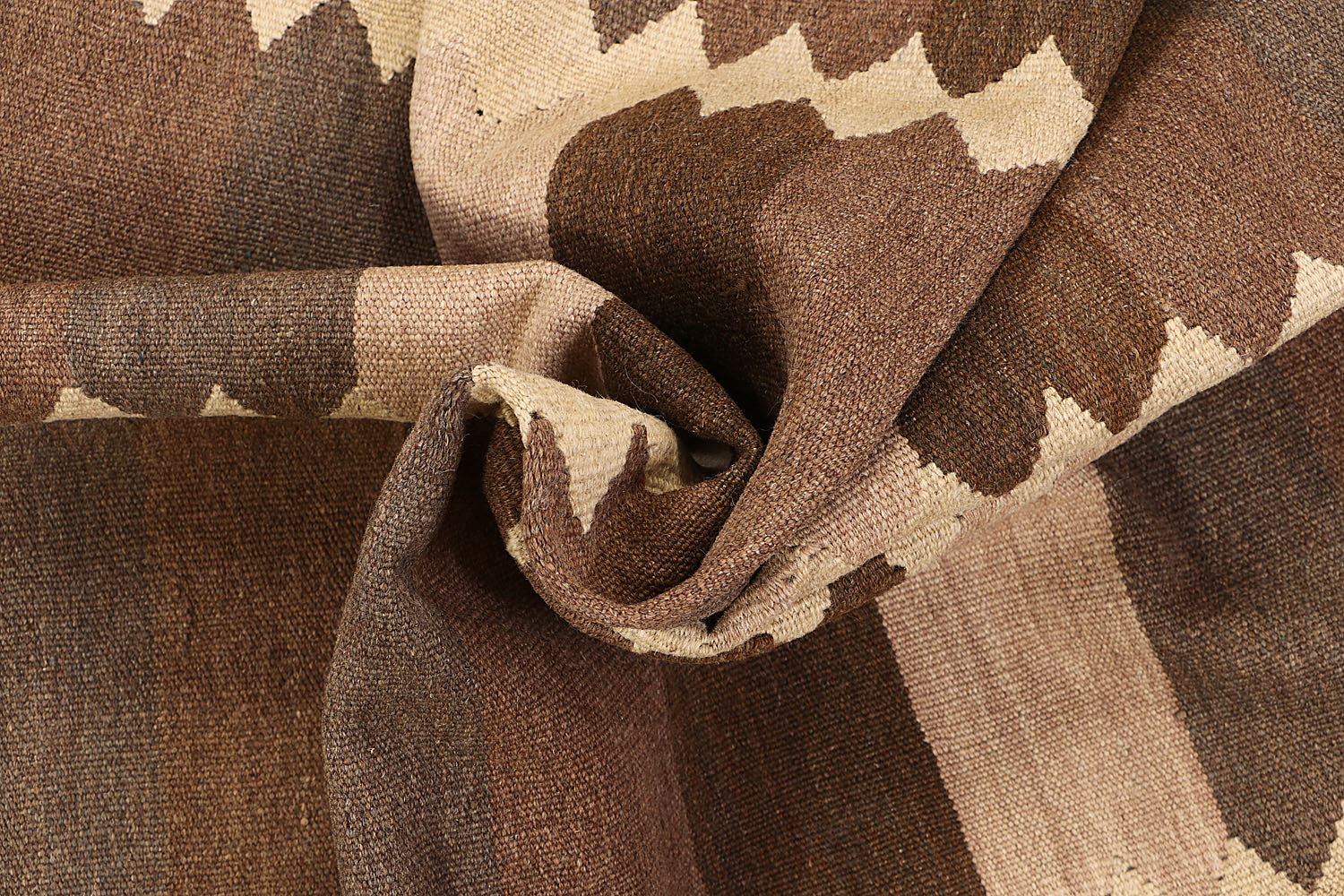 VEGGIE DYE KILIMS