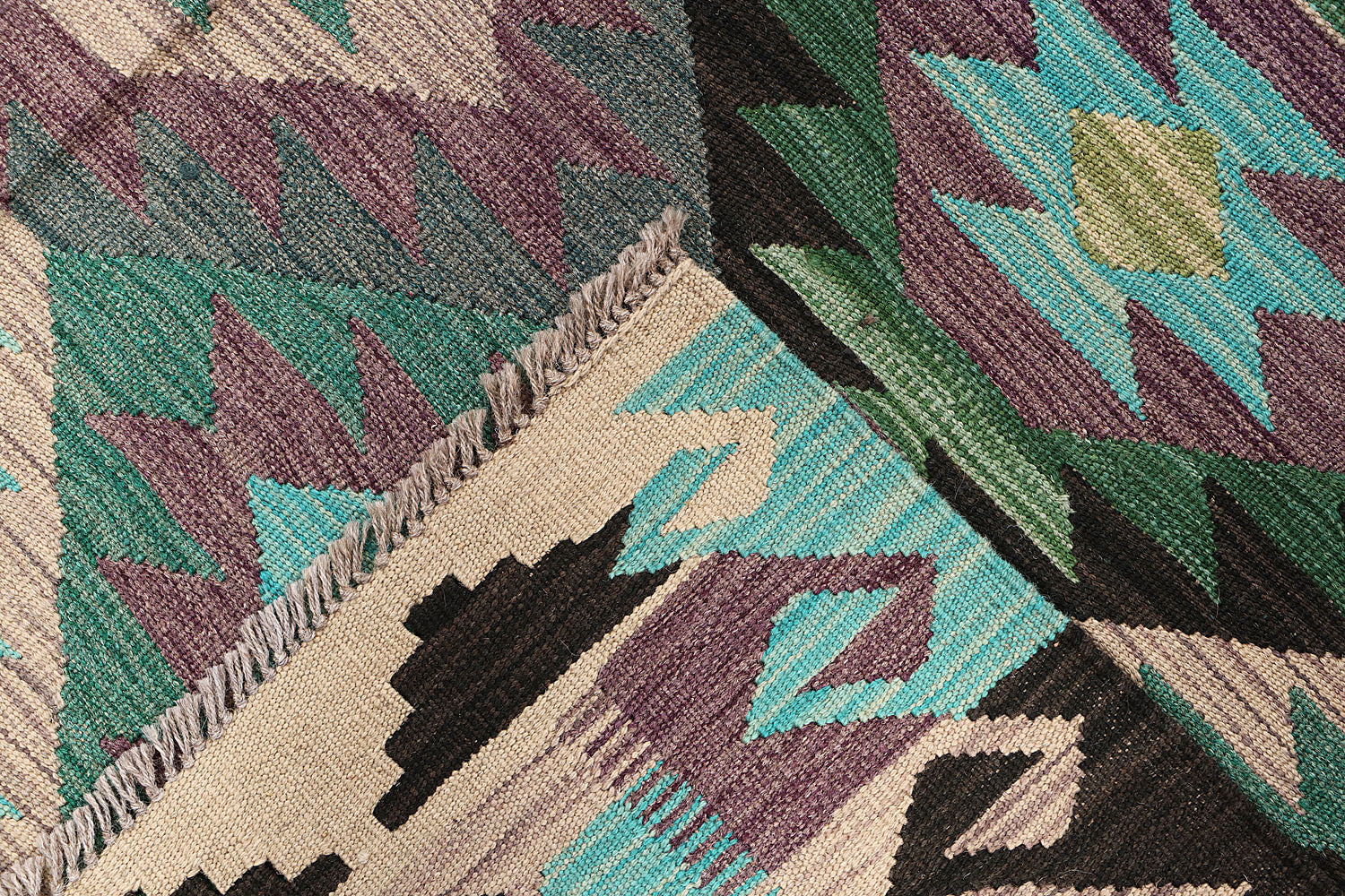VEGGIE DYE KILIMS