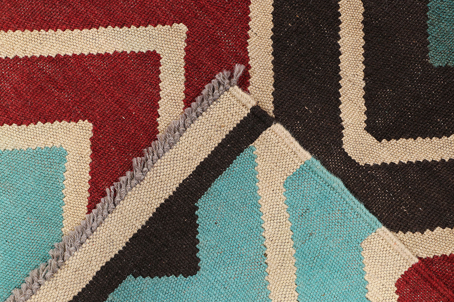 VEGGIE DYE KILIMS