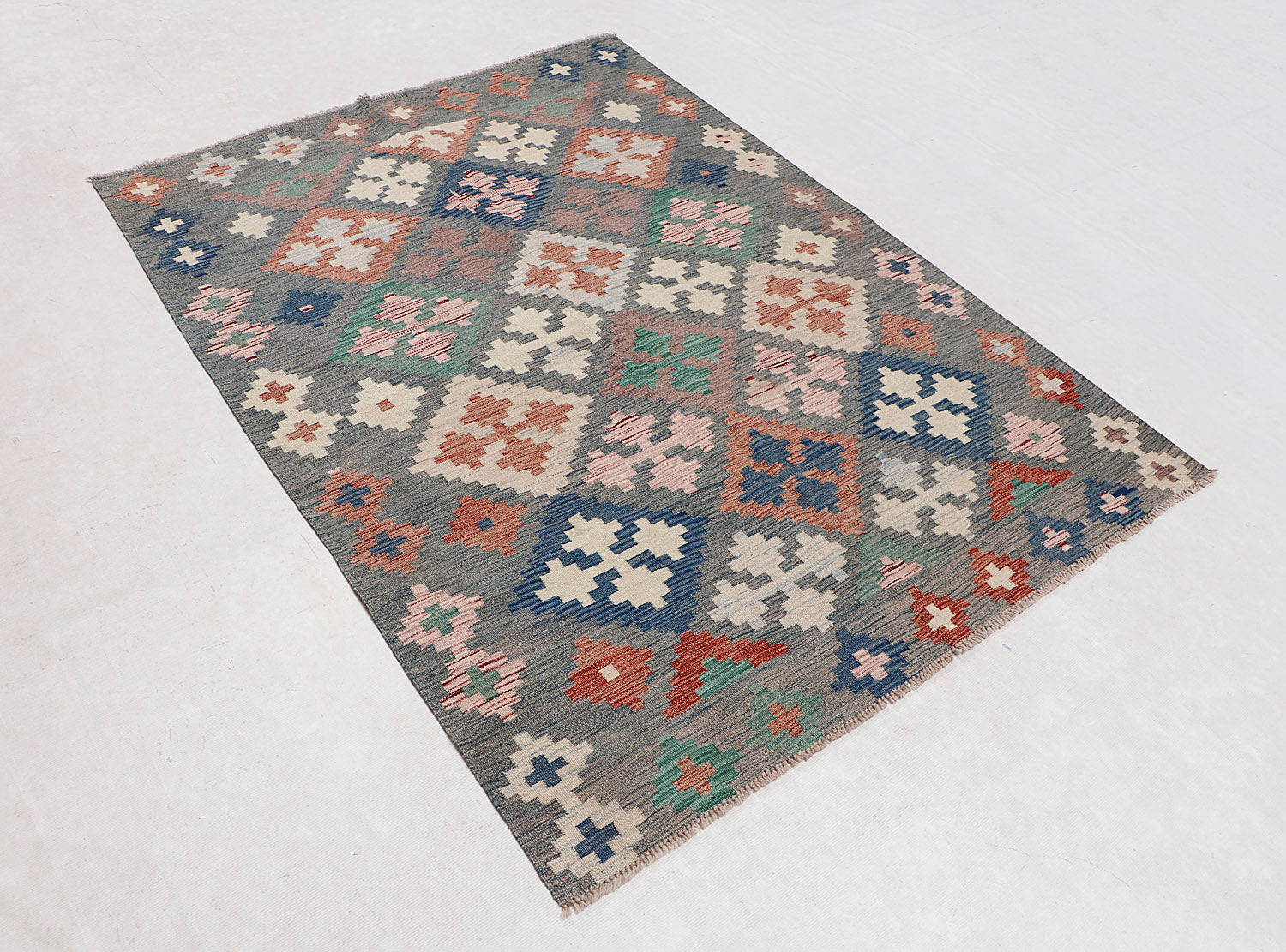 4' 6" x 6' 6 Multy Handmade Veggie Dye Kilim Rug Rectangular
