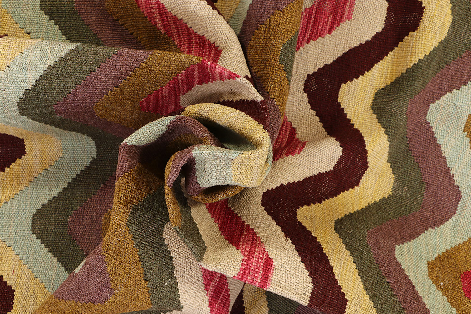 VEGGIE DYE KILIMS