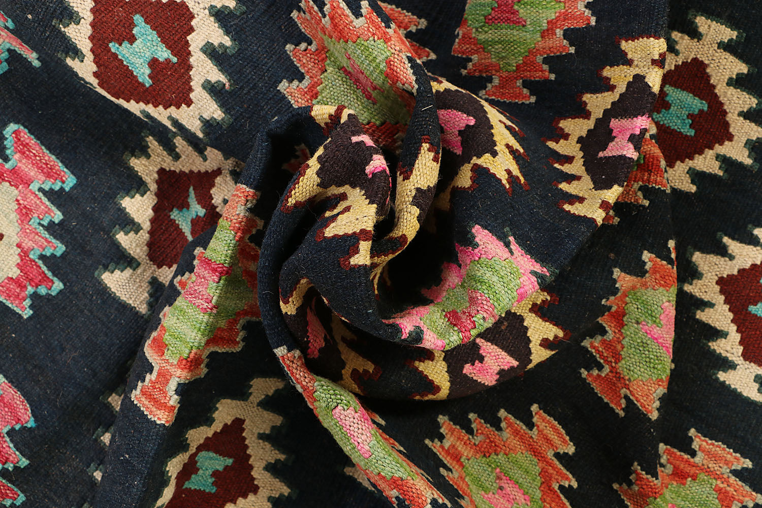 5' 6" X 8' Multy Handmade Veggie Dye Kilim Rug Rectangular