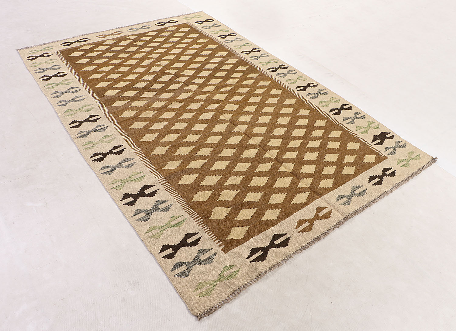 5' 6" X 8' Multy Handmade Veggie Dye Kilim Rug Rectangular