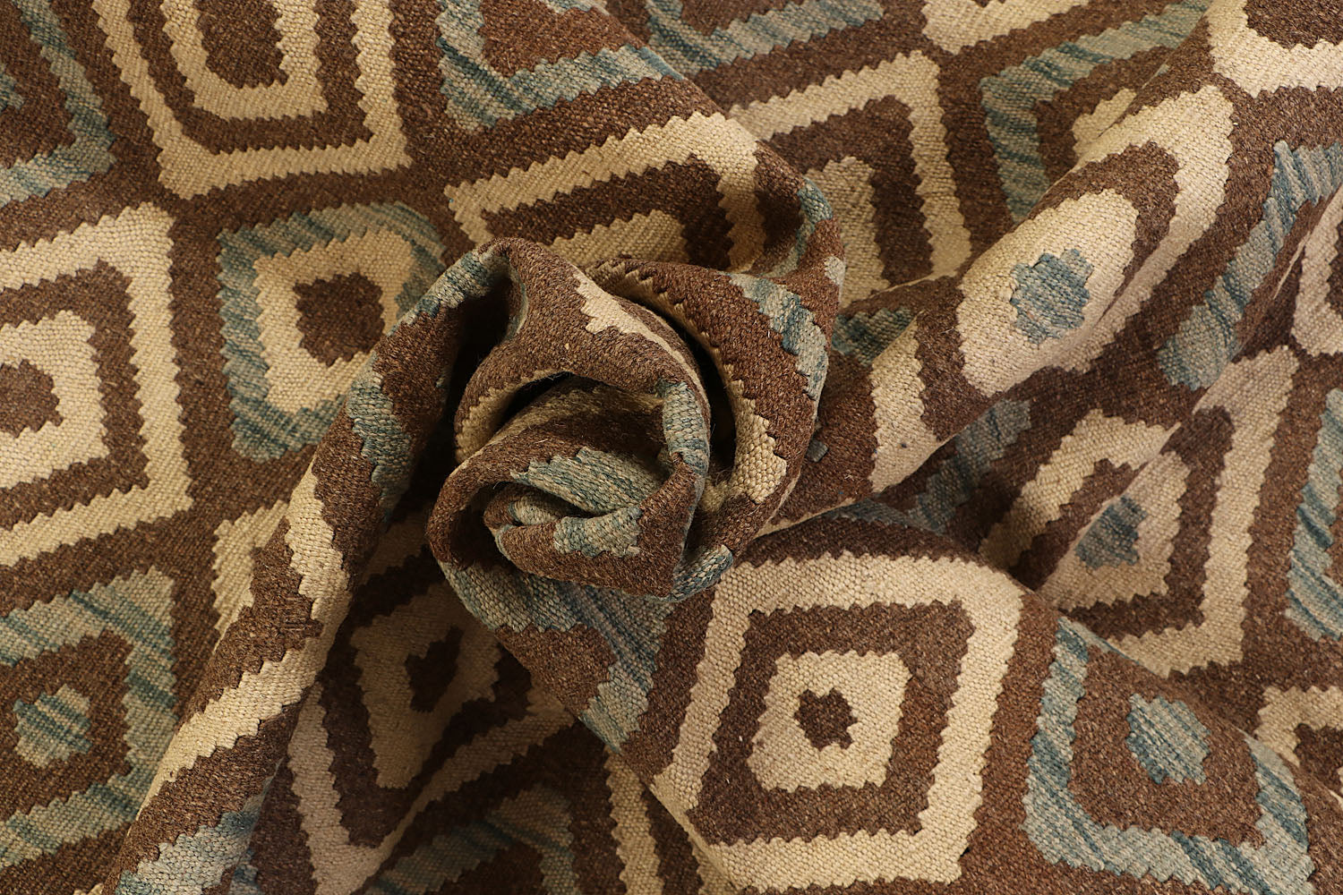 VEGGIE DYE KILIMS