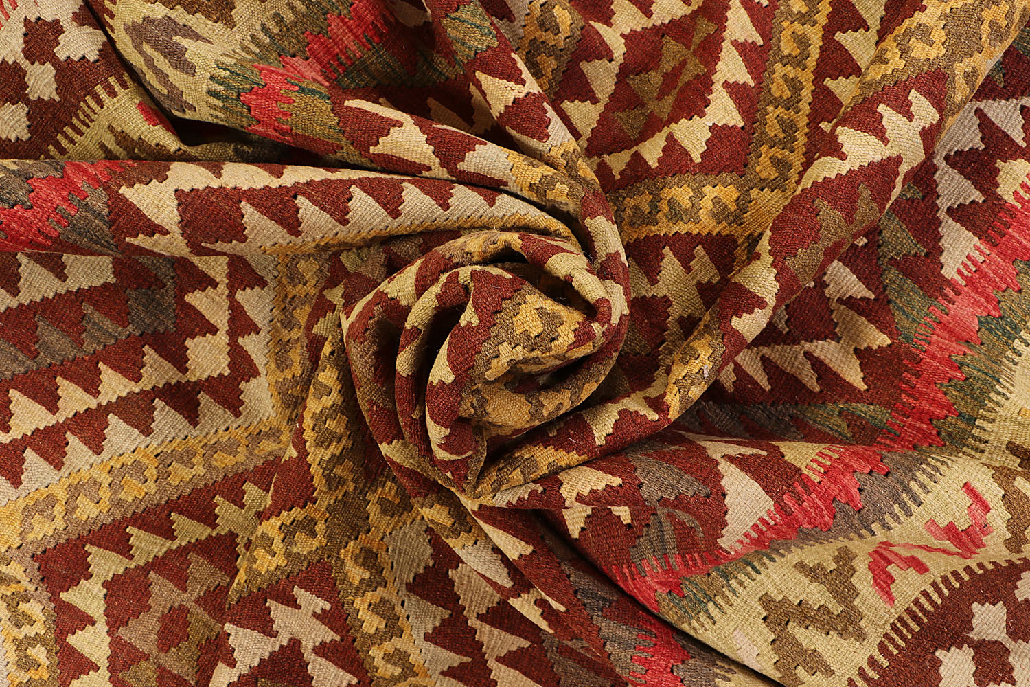VEGGIE DYE KILIMS