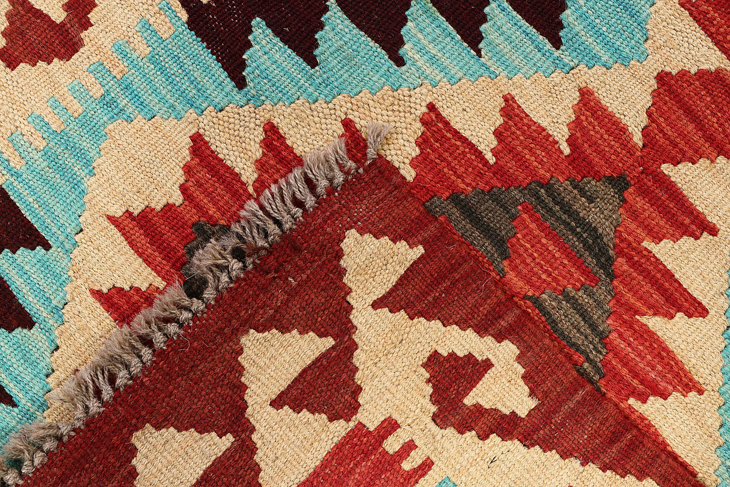 VEGGIE DYE KILIMS