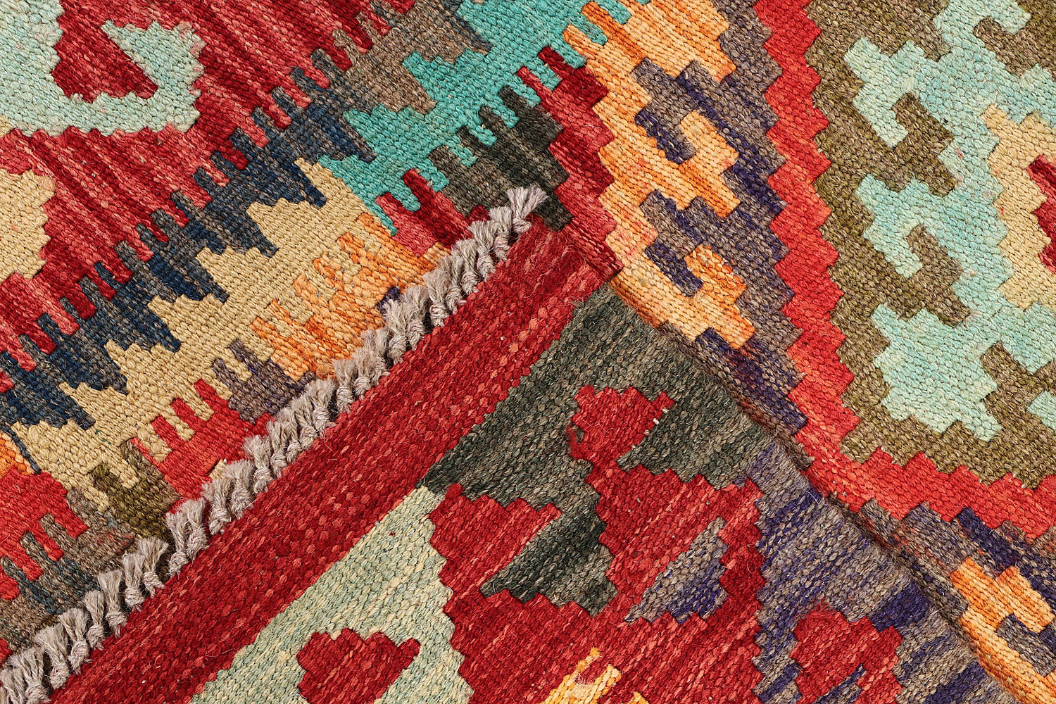 VEGGIE DYE KILIMS