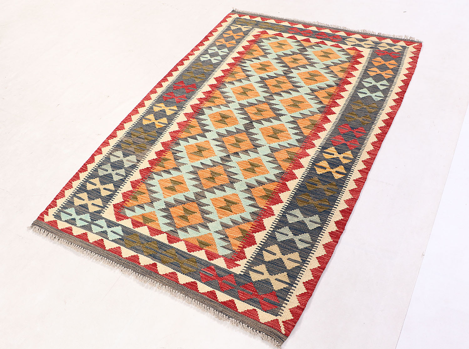 Handmade Veggie Dye Kilim Rug