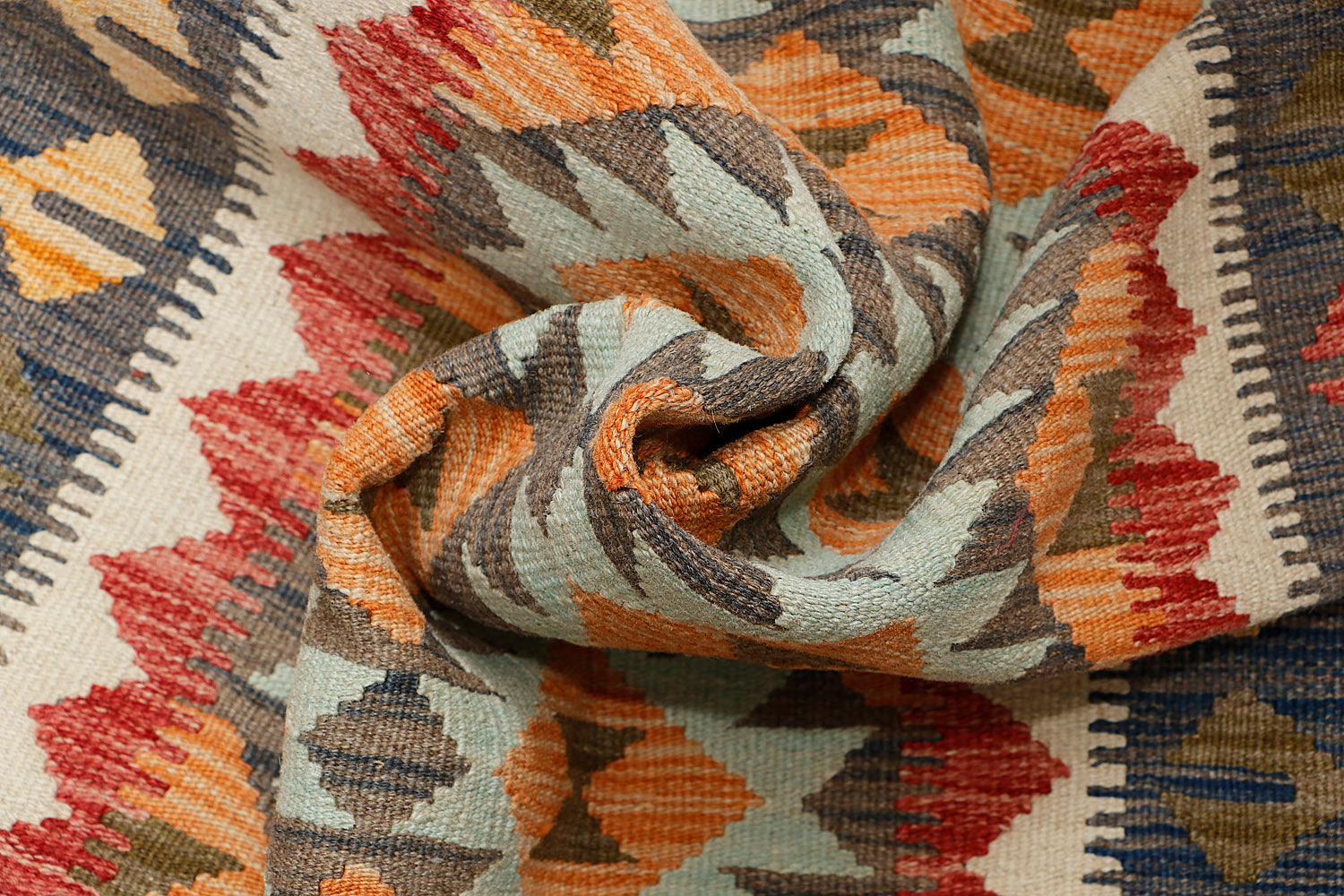 Handmade Veggie Dye Kilim Rug
