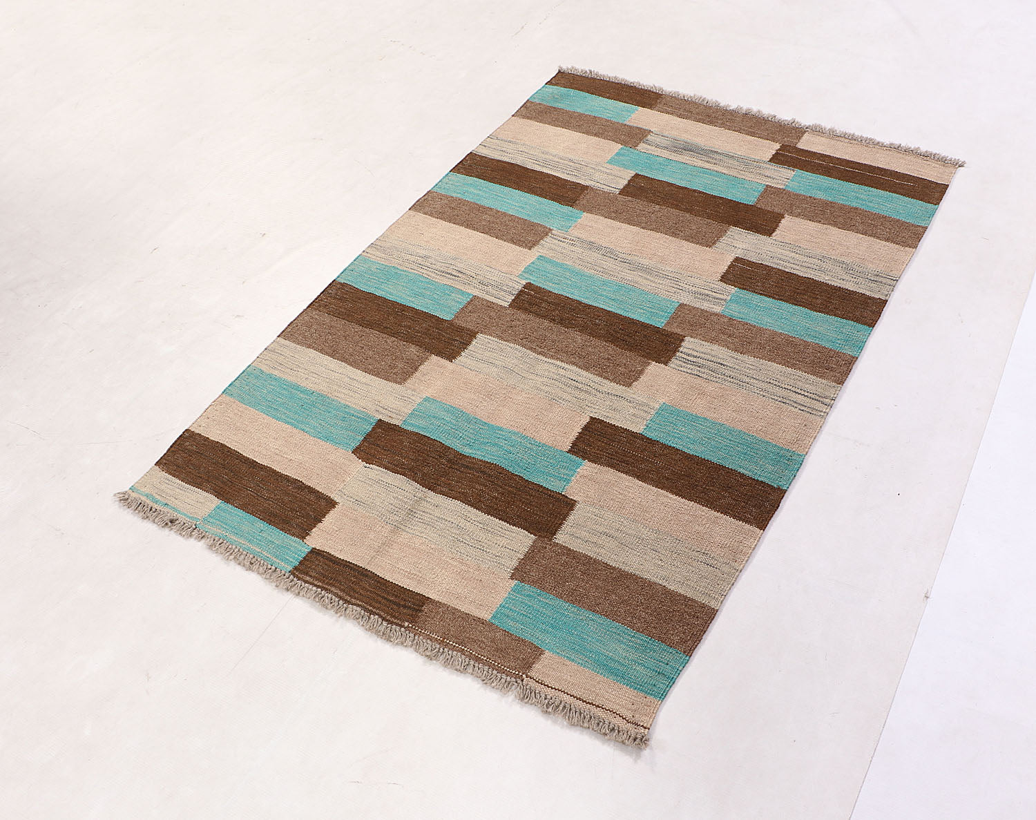 Handmade Veggie Dye Kilim Rug
