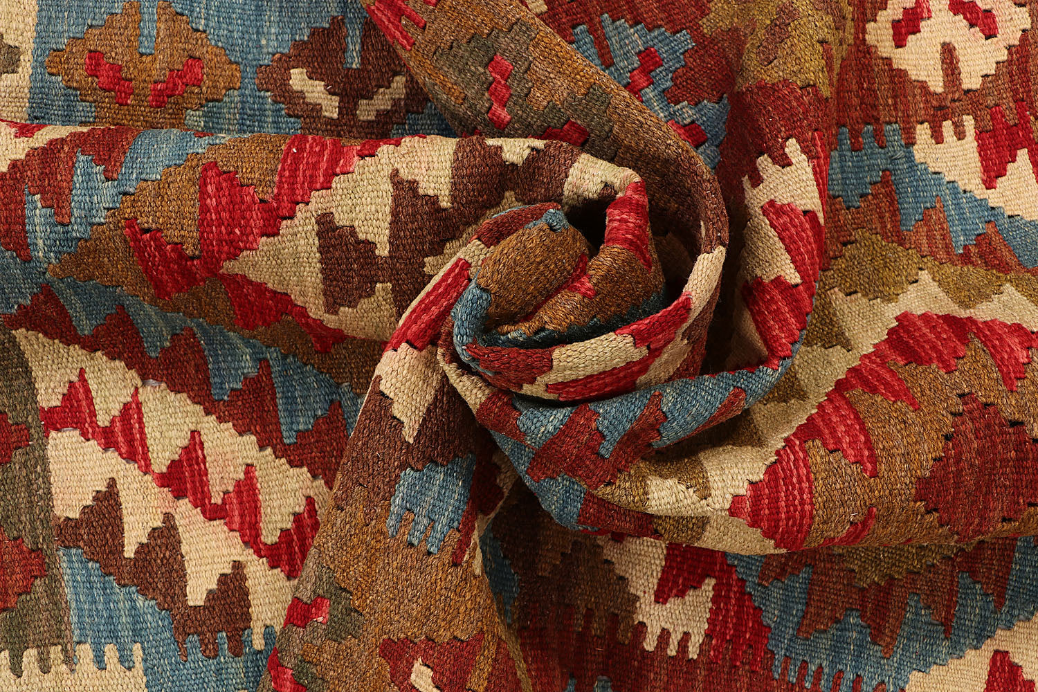 VEGGIE DYE KILIMS