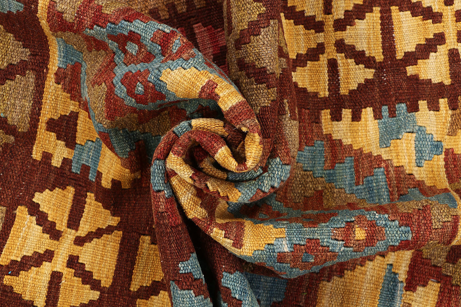 VEGGIE DYE KILIMS