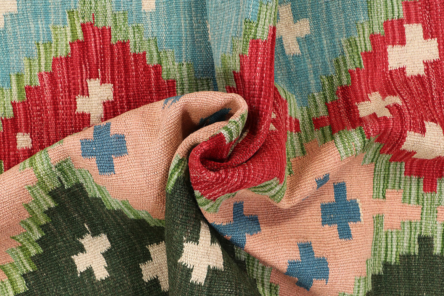 VEGGIE DYE KILIMS