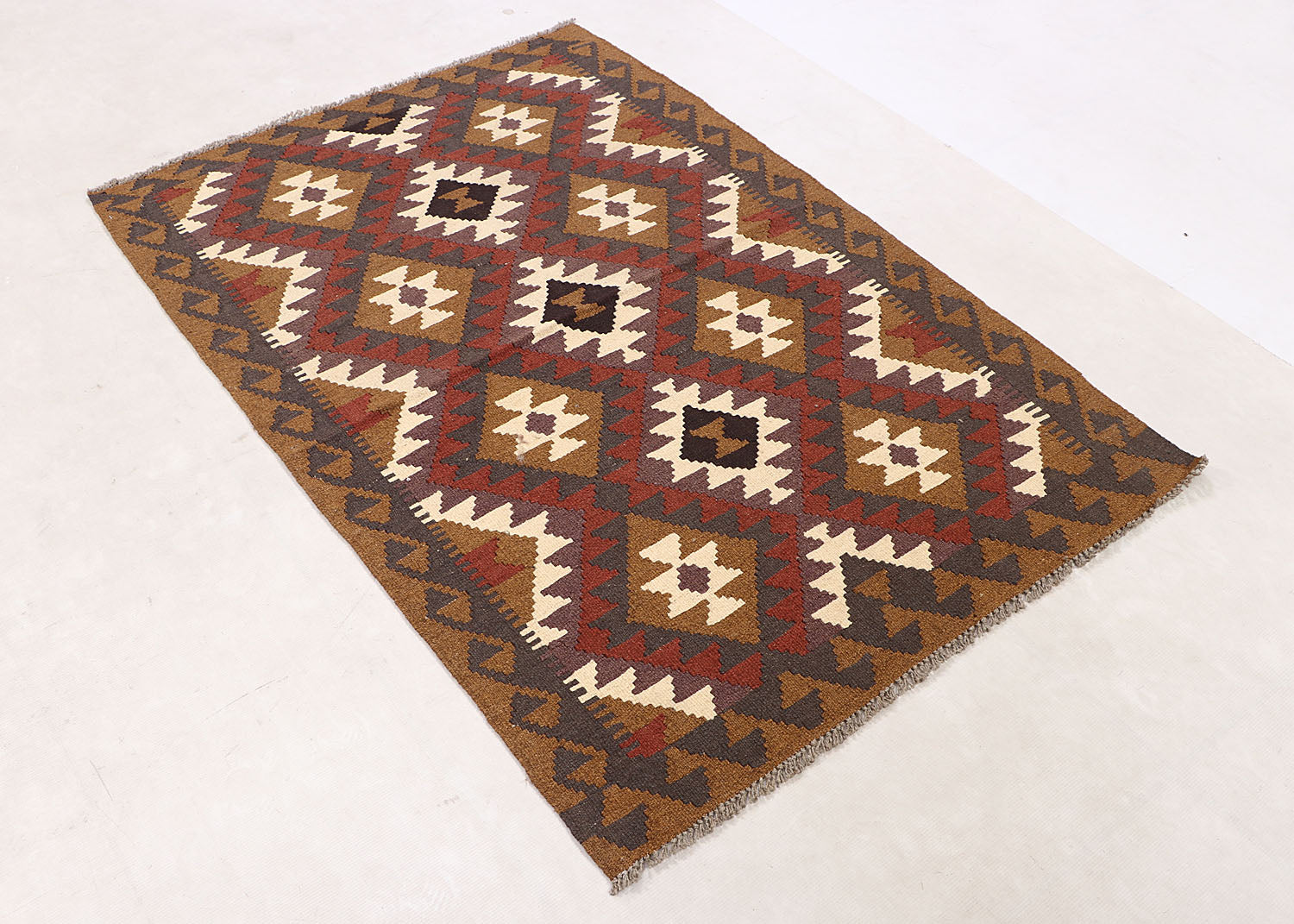 VEGGIE DYE KILIMS