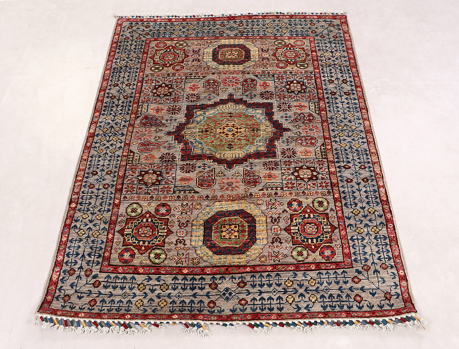 Handmade Persian Rug MAMLUK