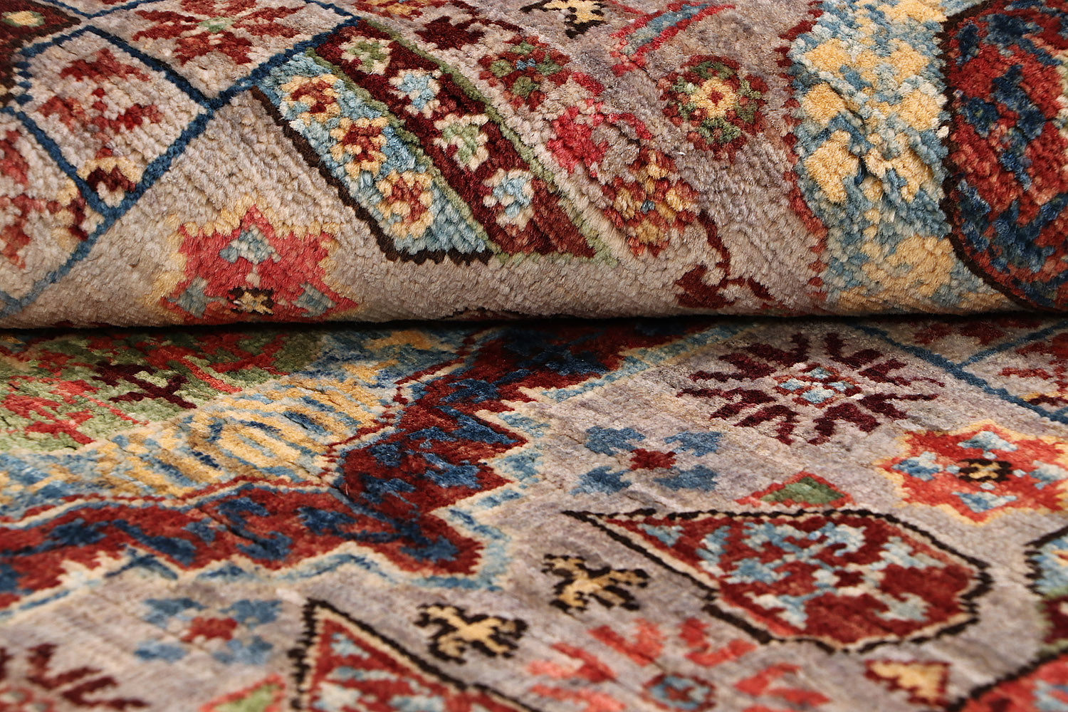 Handmade Persian Rug MAMLUK