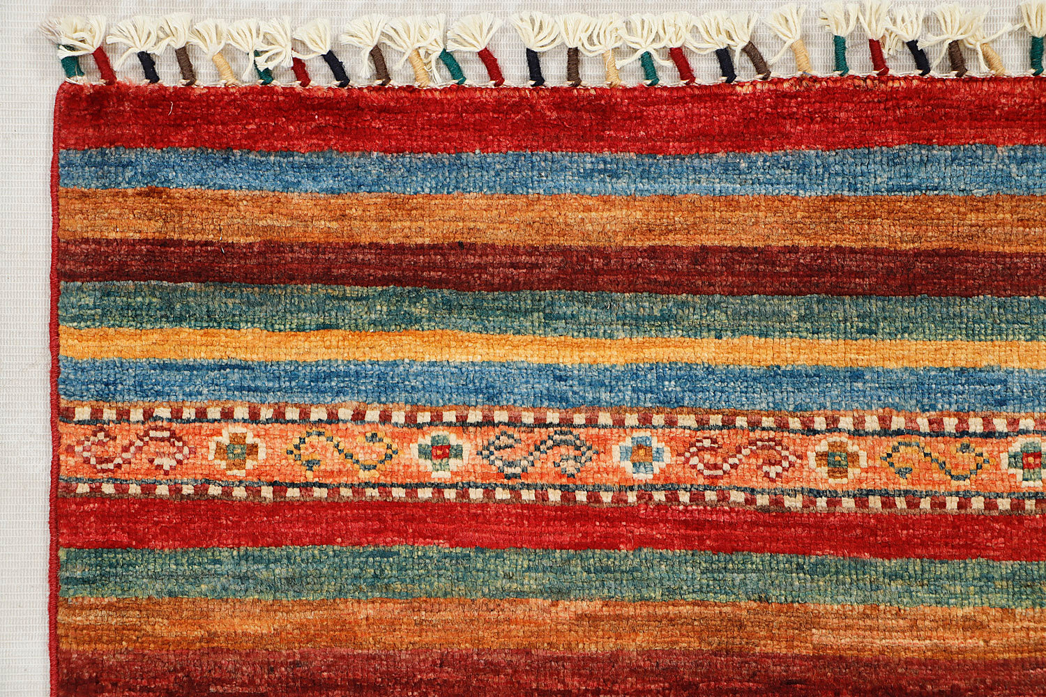 Khurjeen Persian Hand Knotted Wool Rug Multicolor 3' x 4'