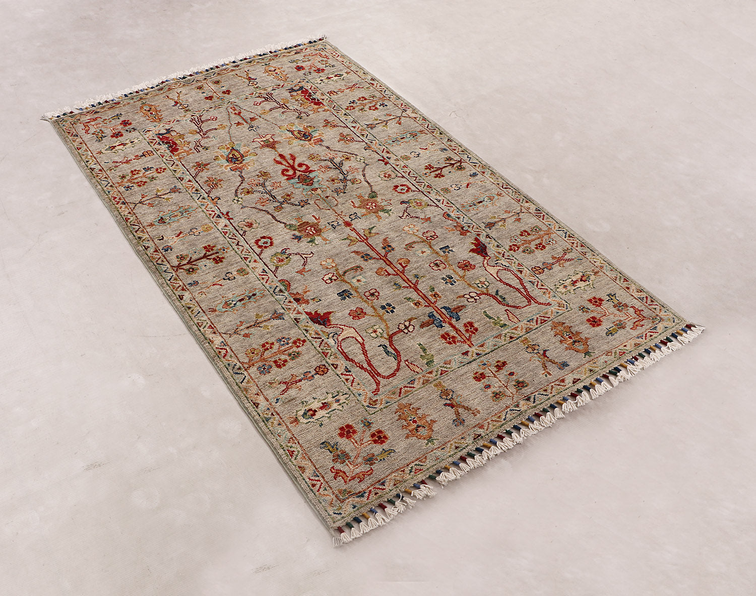 Handmade Persian Rug SULTANI