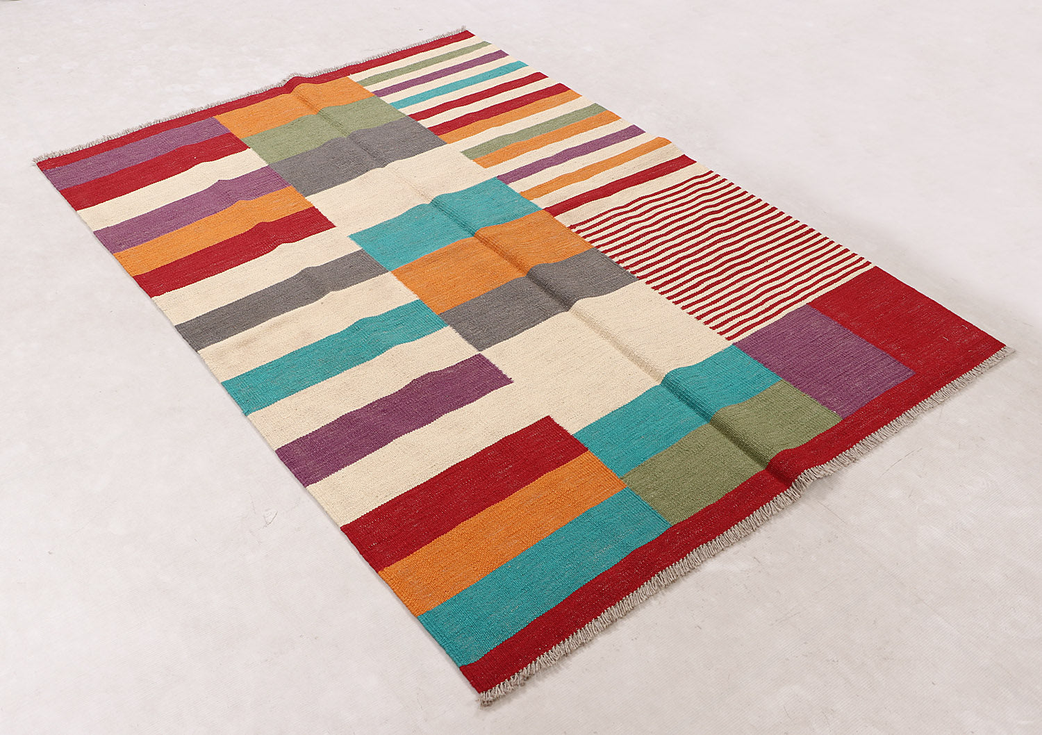 MODERN KILIMS