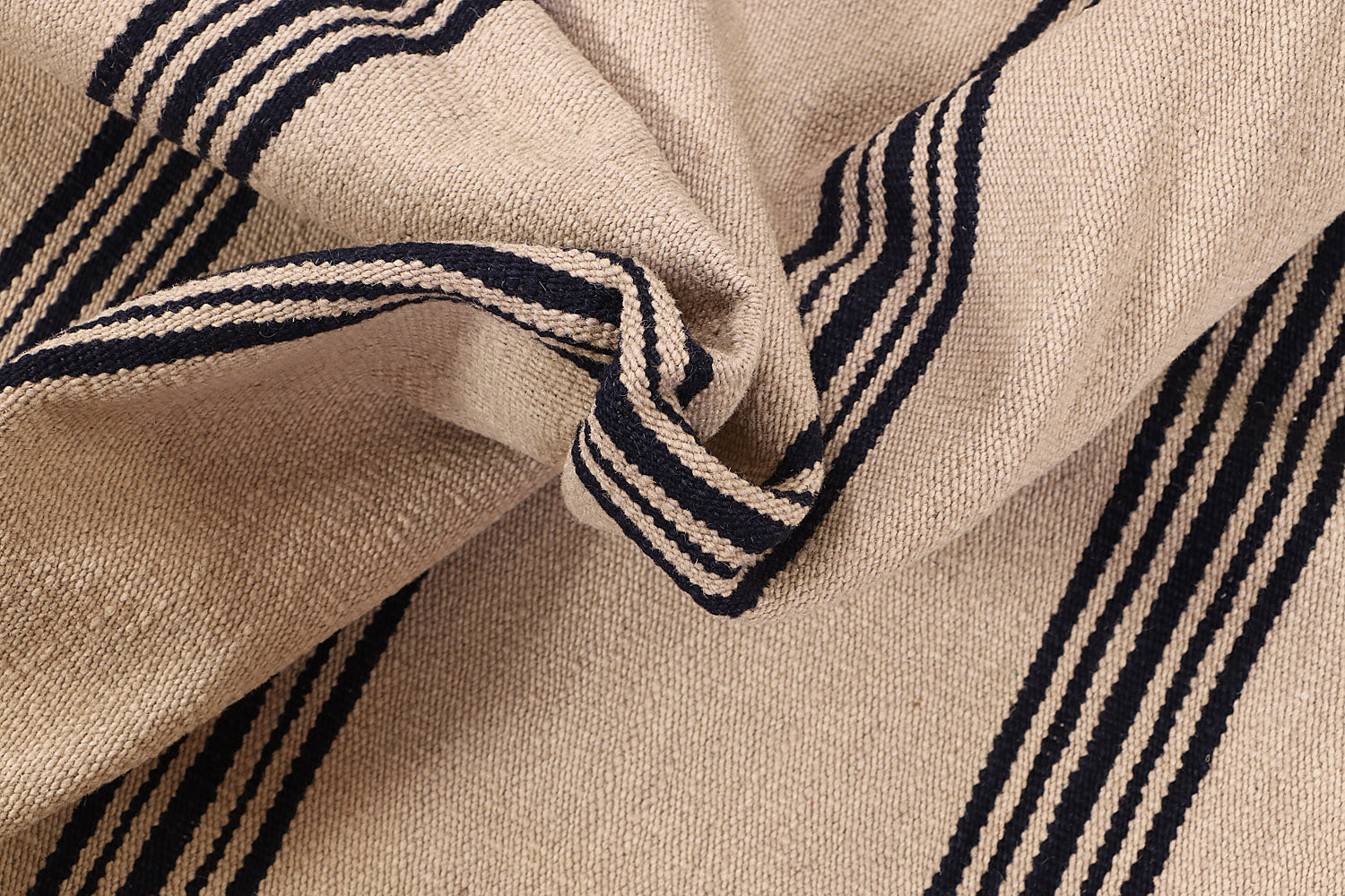 MODERN KILIMS