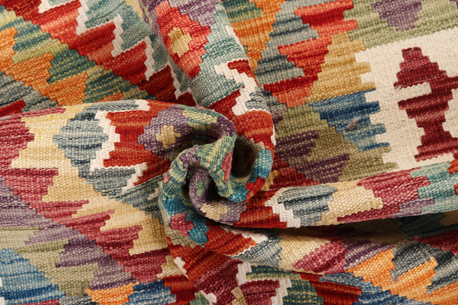 VEGGIE DYE KILIMS