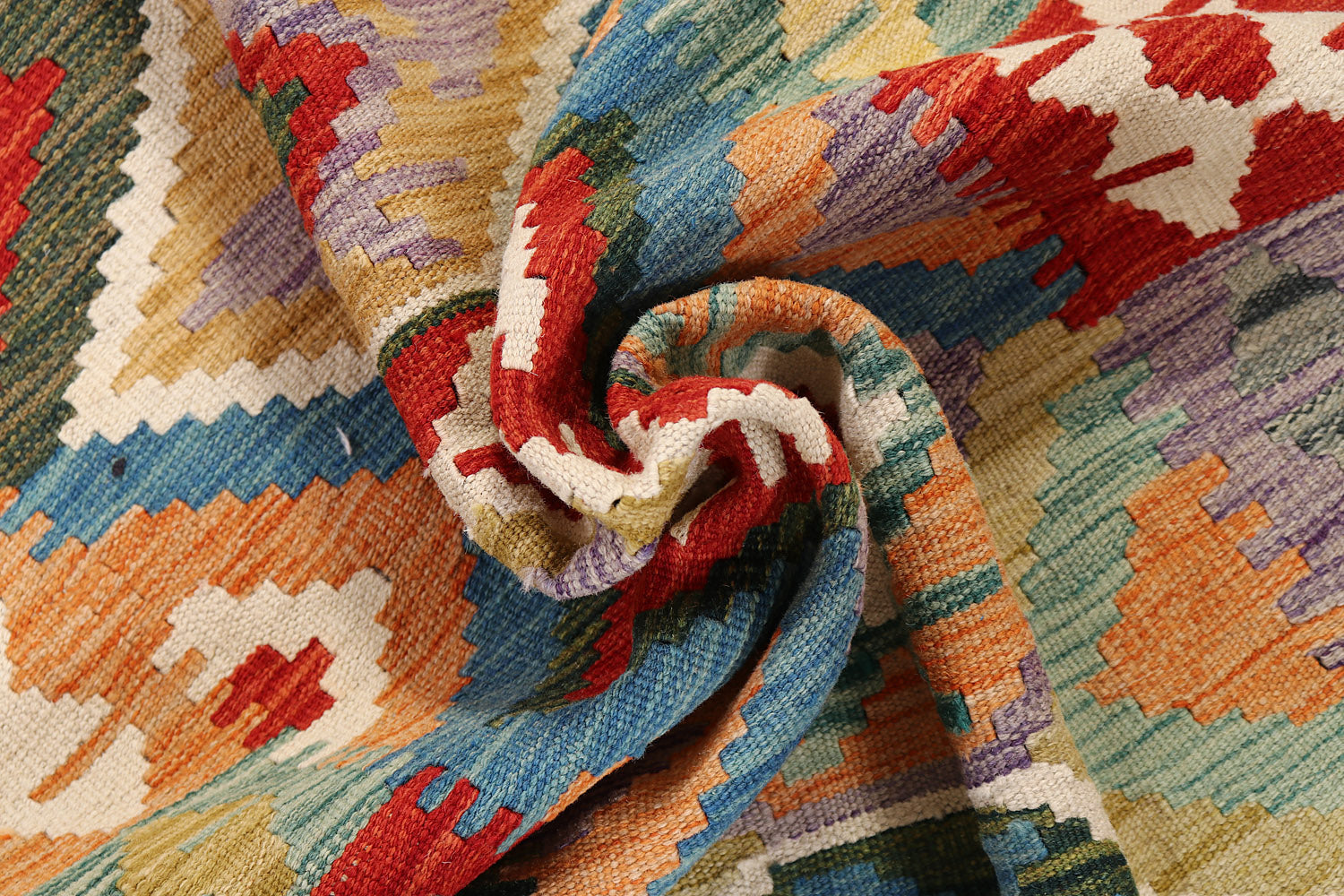 VEGGIE DYE KILIMS