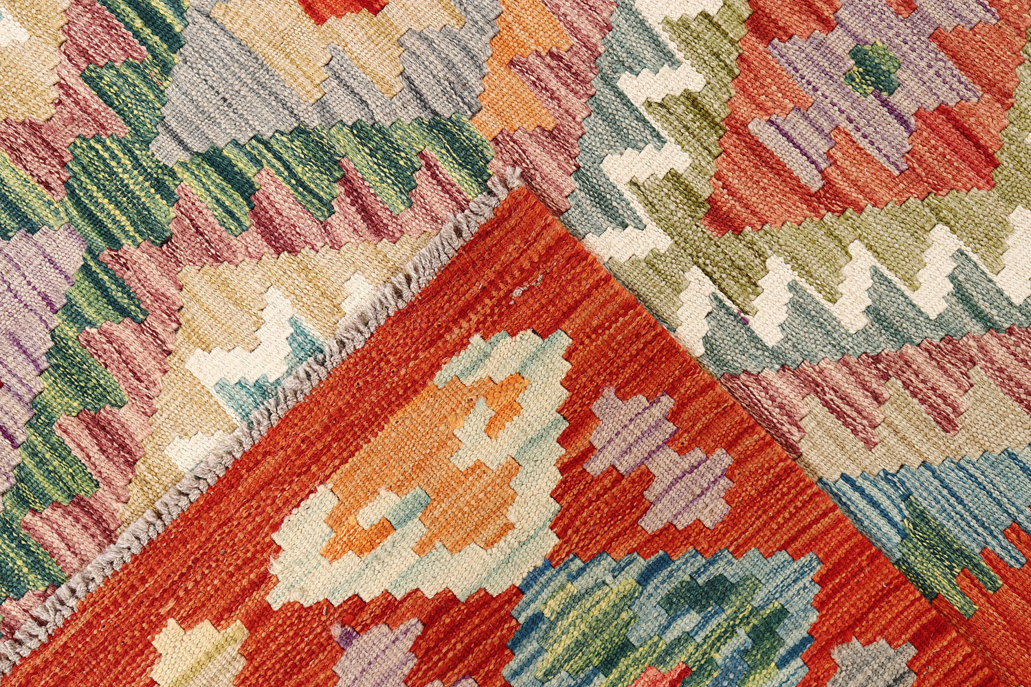 VEGGIE DYE KILIMS