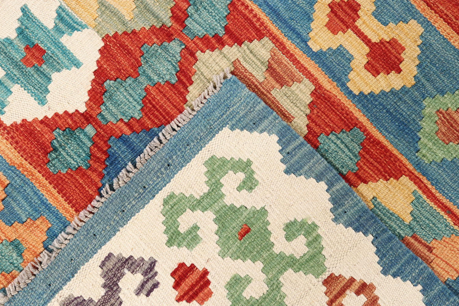 VEGGIE DYE KILIMS