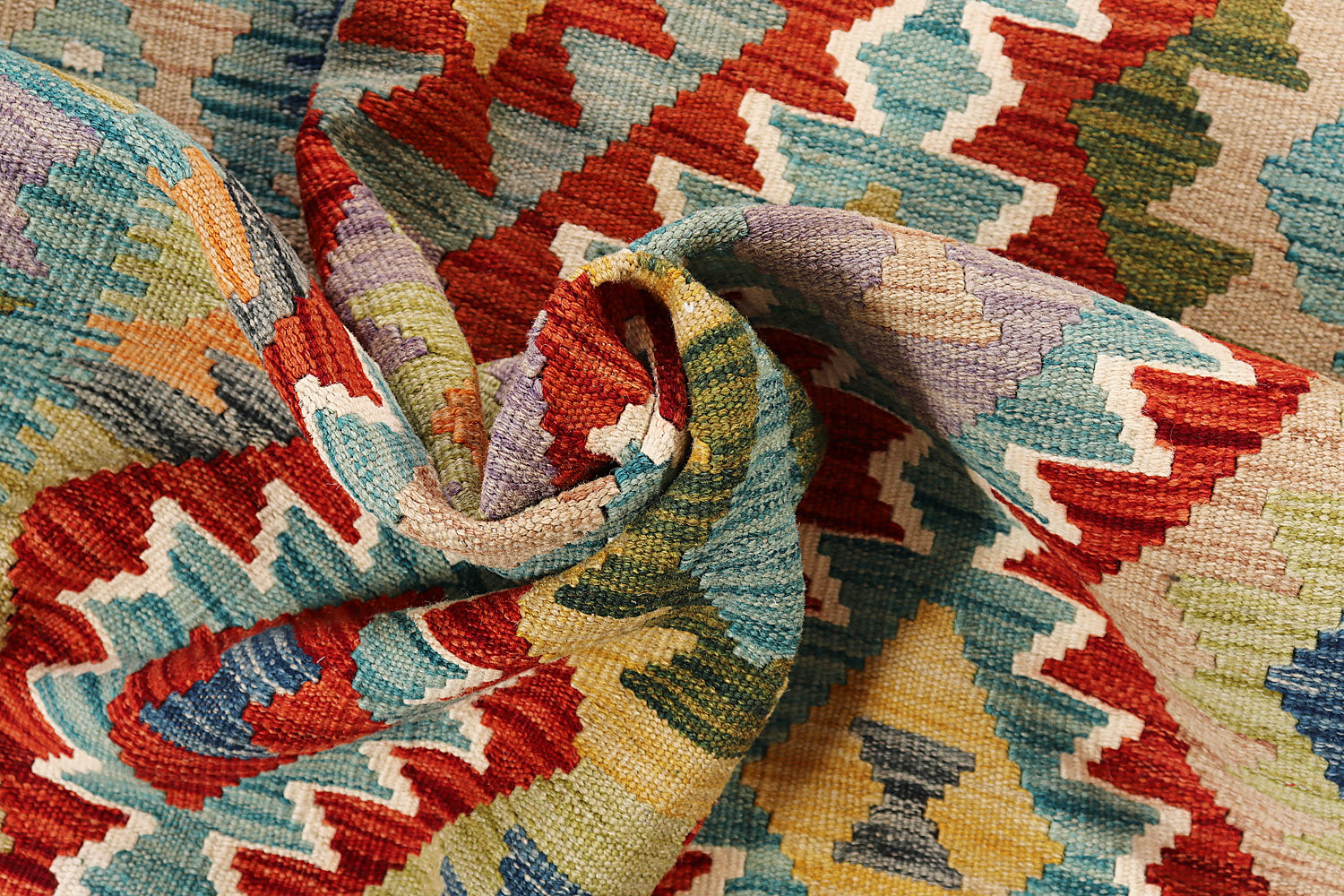 VEGGIE DYE KILIMS