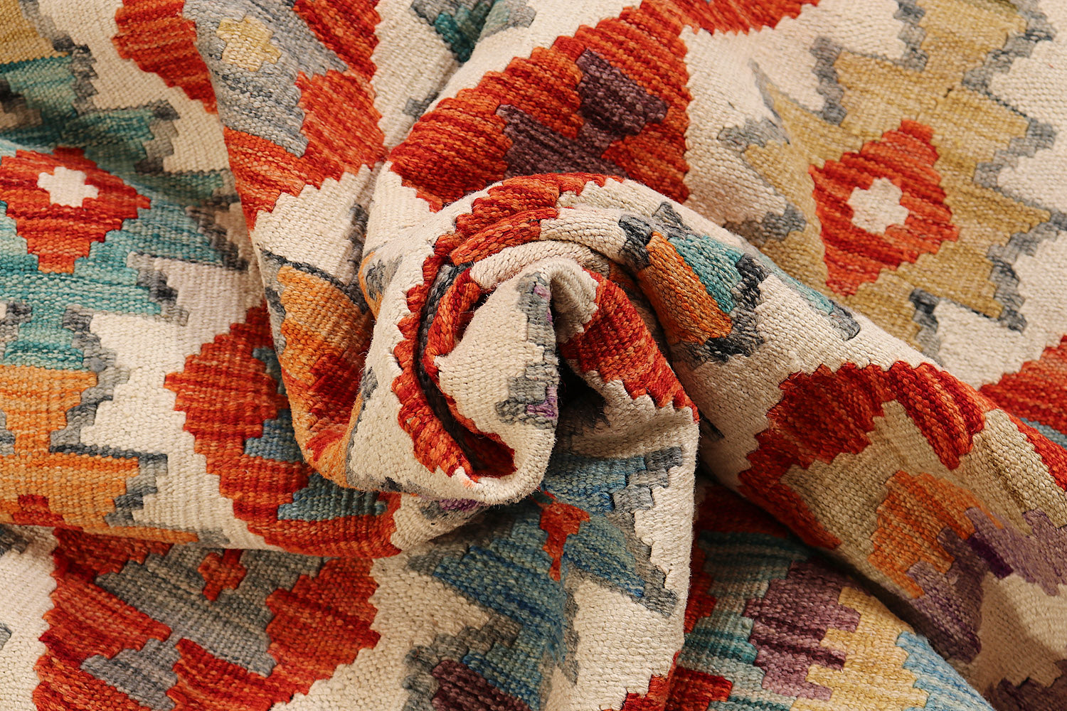 VEGGIE DYE KILIMS