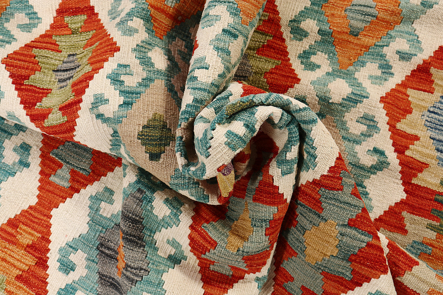 VEGGIE DYE KILIMS
