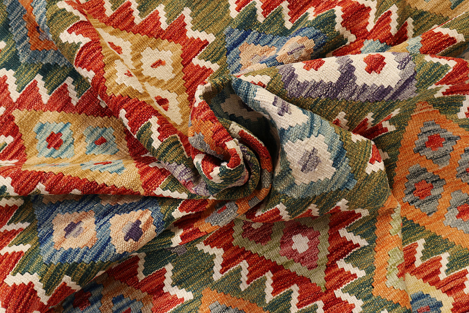 VEGGIE DYE KILIMS