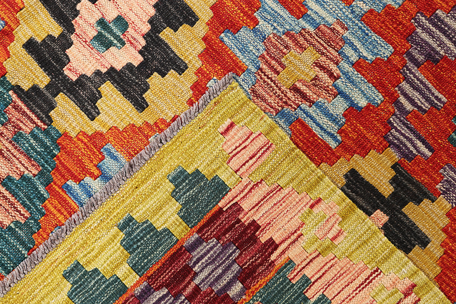 VEGGIE DYE KILIMS