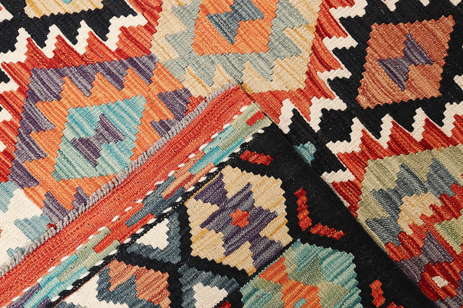 VEGGIE DYE KILIMS