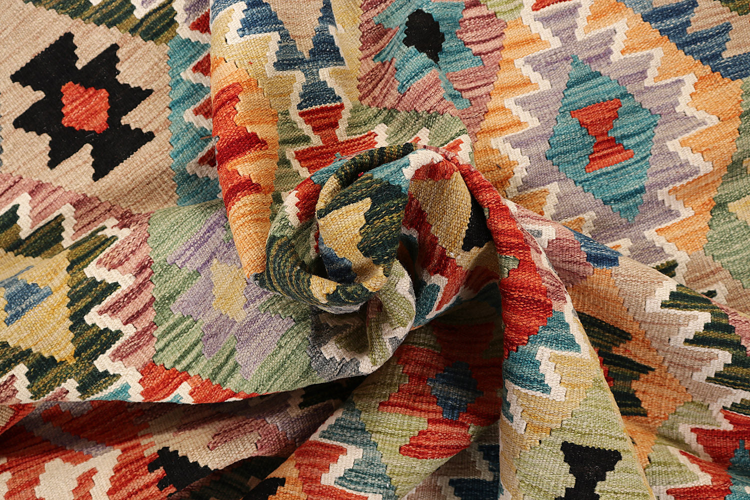 VEGGIE DYE KILIMS