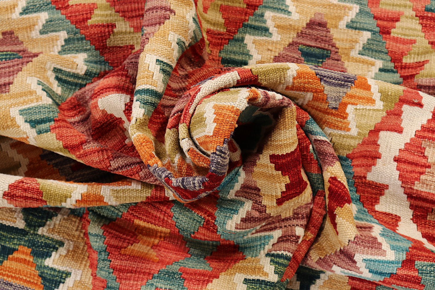 VEGGIE DYE KILIMS