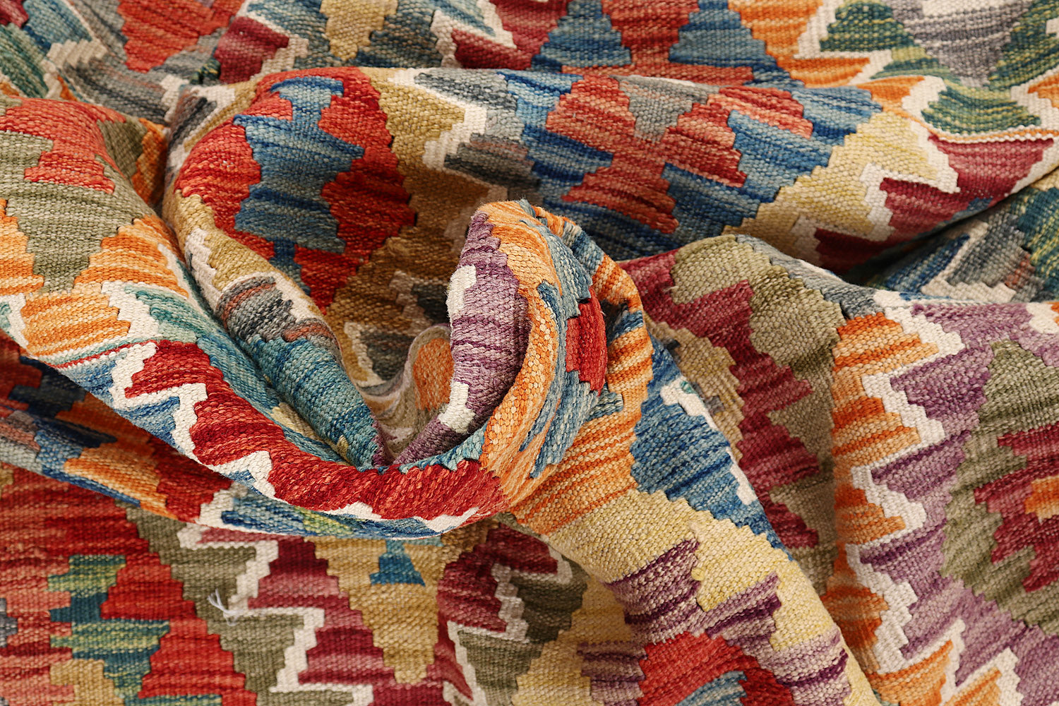 VEGGIE DYE KILIMS