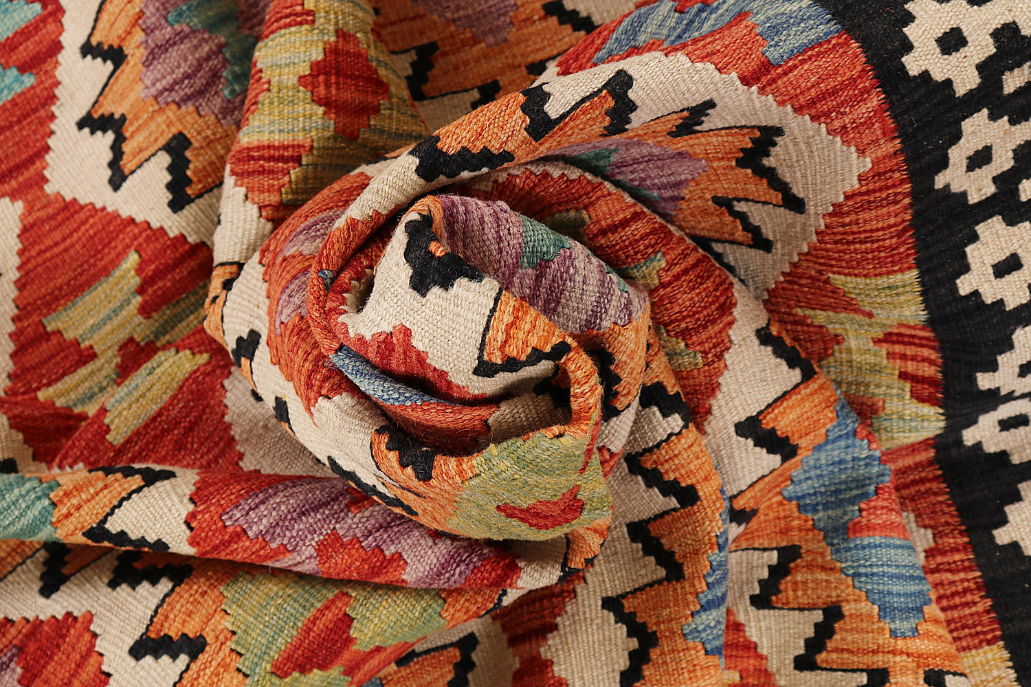VEGGIE DYE KILIMS
