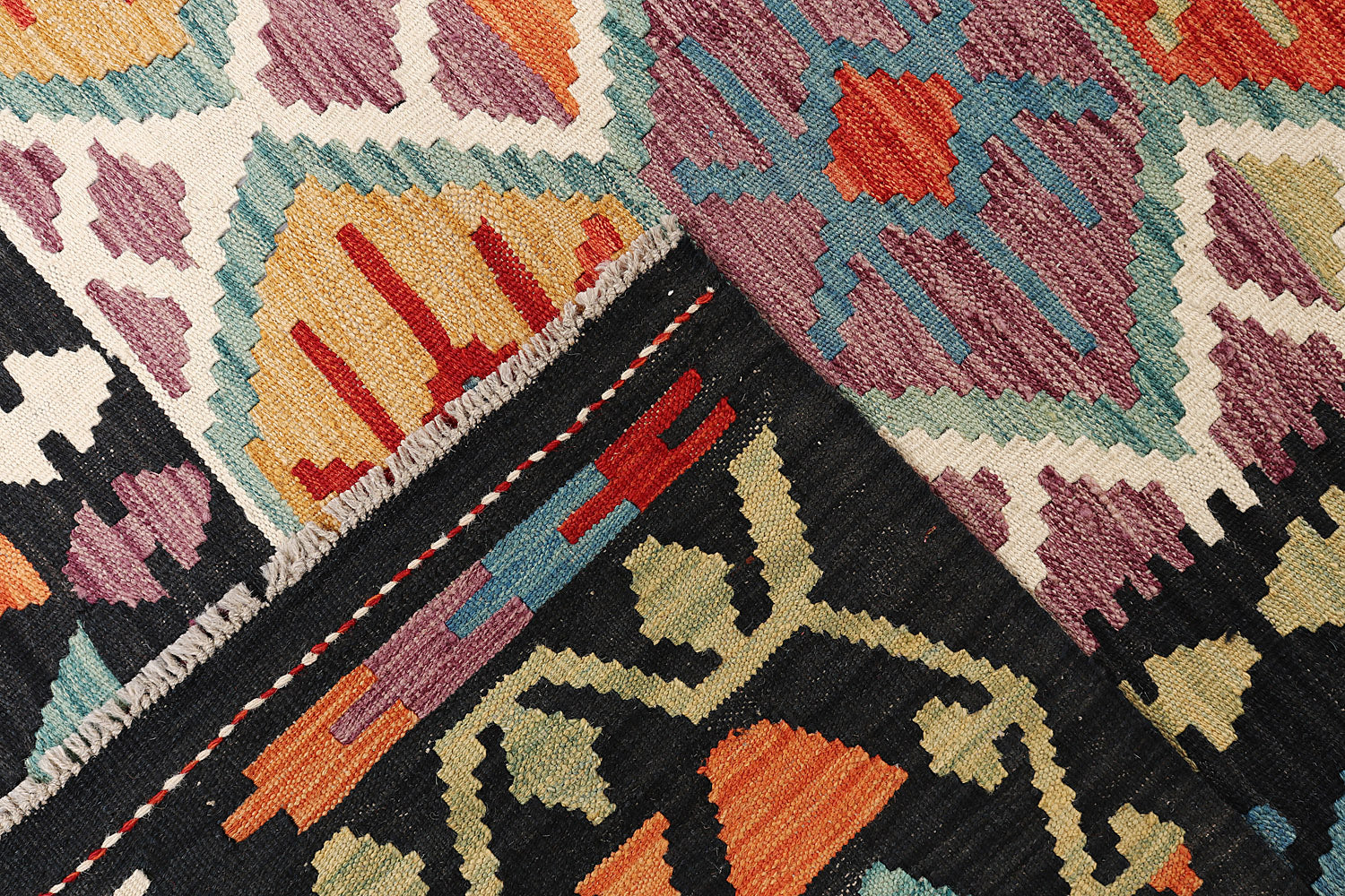 VEGGIE DYE KILIMS