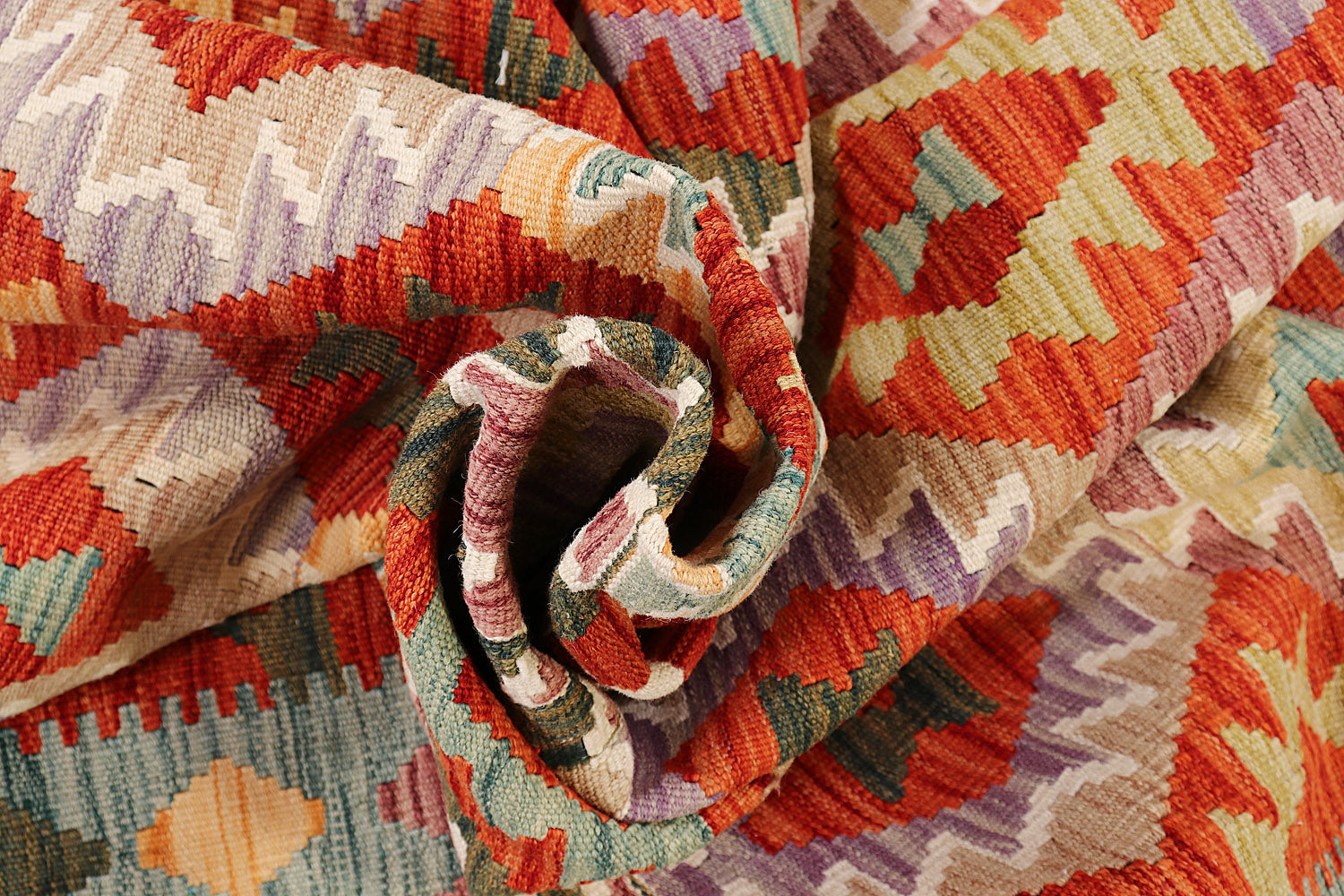 VEGGIE DYE KILIMS
