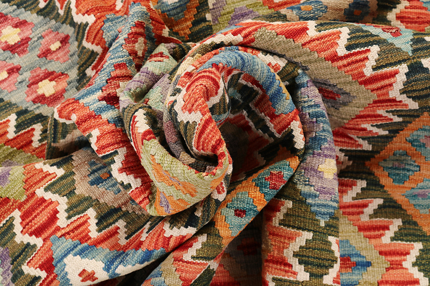 VEGGIE DYE KILIMS