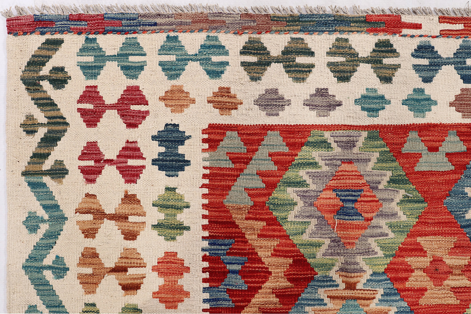 VEGGIE DYE KILIMS