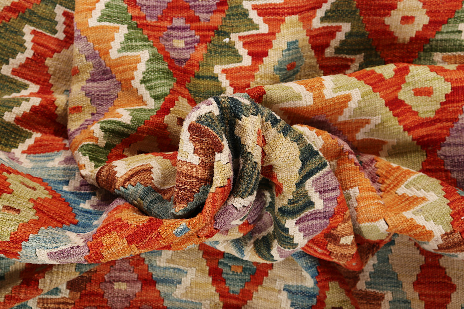 VEGGIE DYE KILIMS