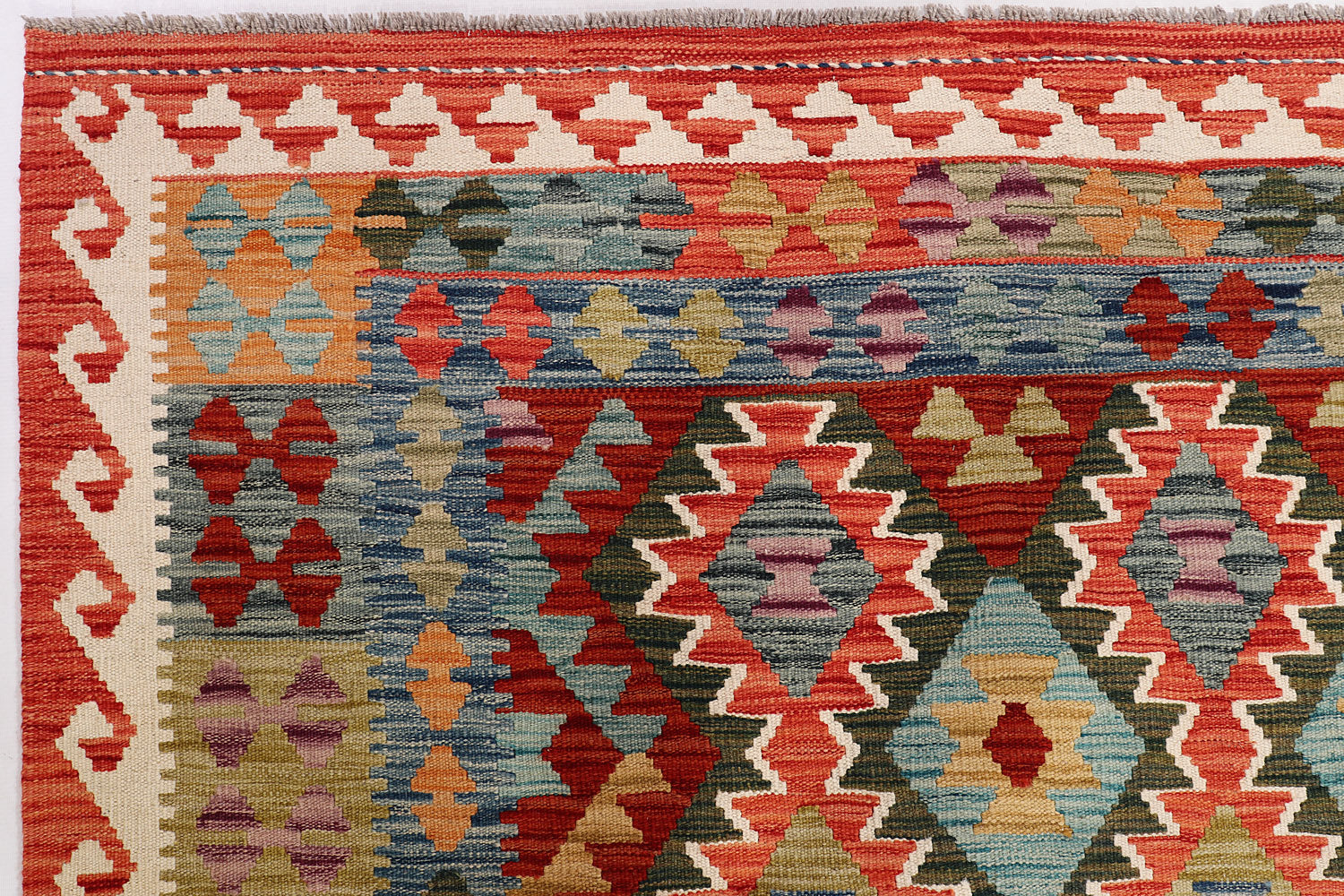 VEGGIE DYE KILIMS