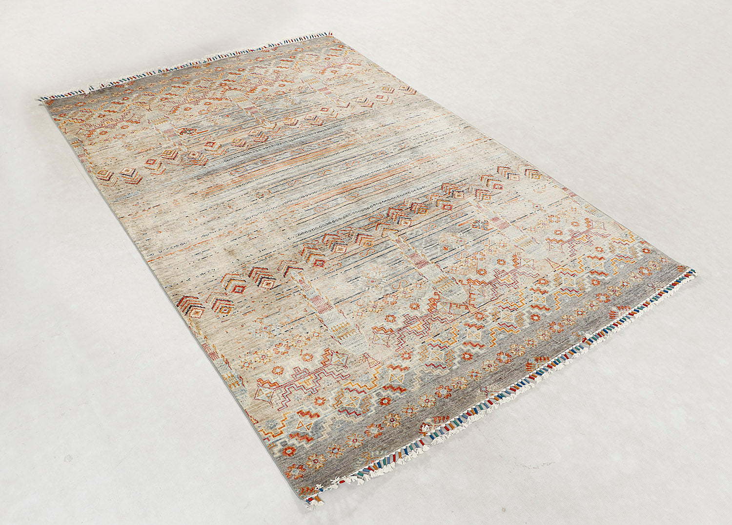 Khurjeen Persian Hand Knotted Wool Rug Multicolor 5'6" x 8'
