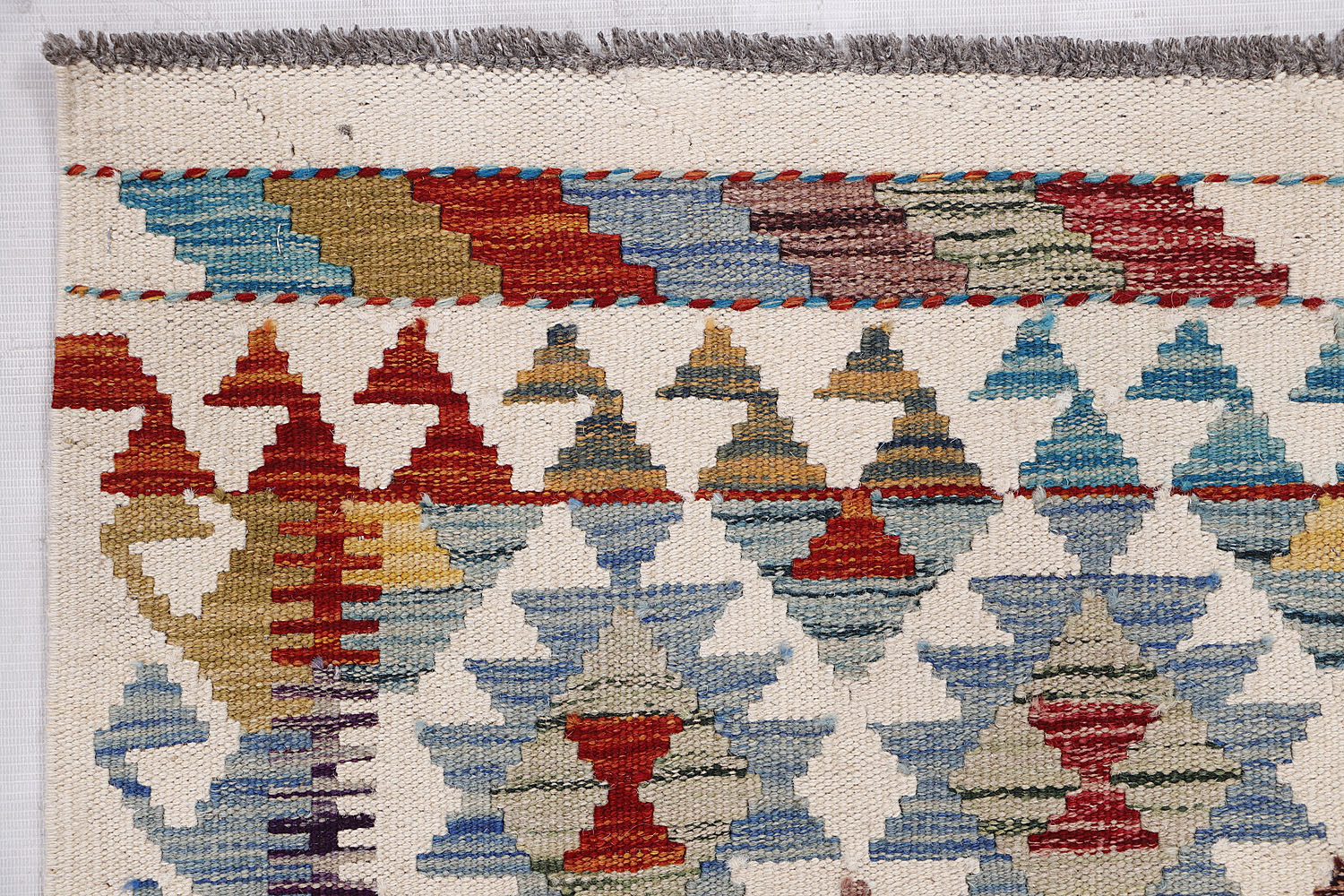 VEGGIE DYE KILIMS