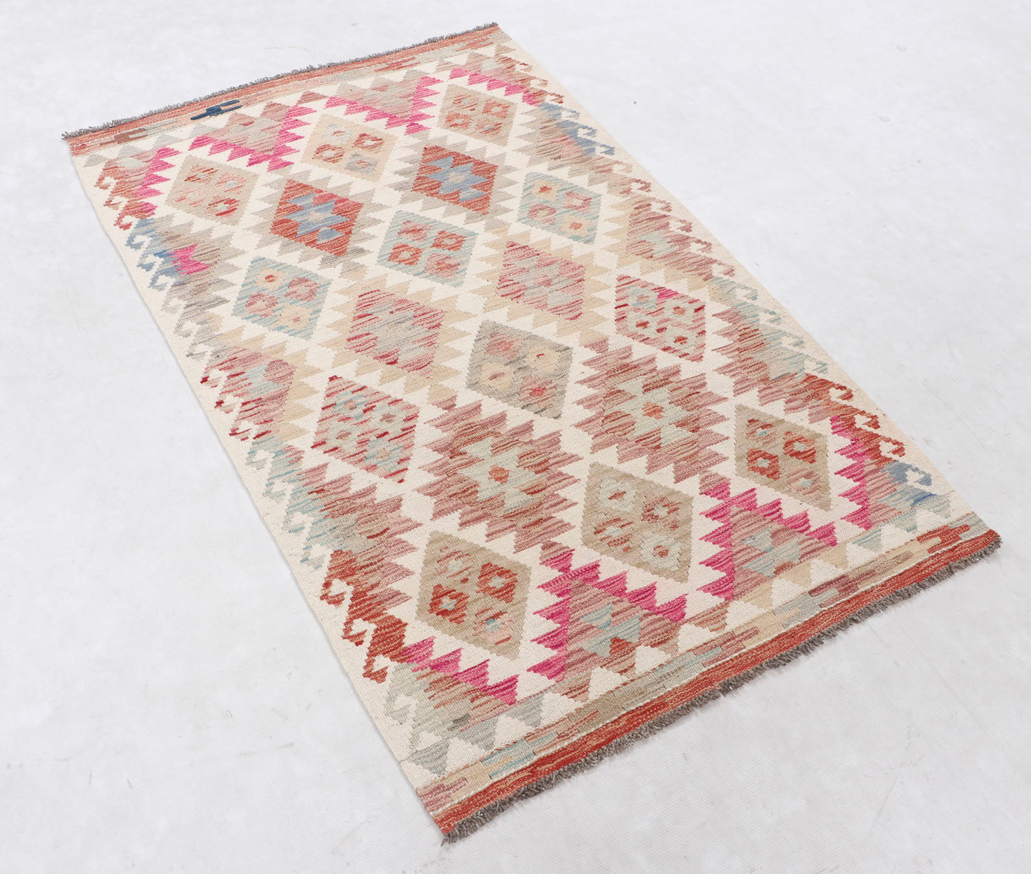 VEGGIE DYE KILIMS