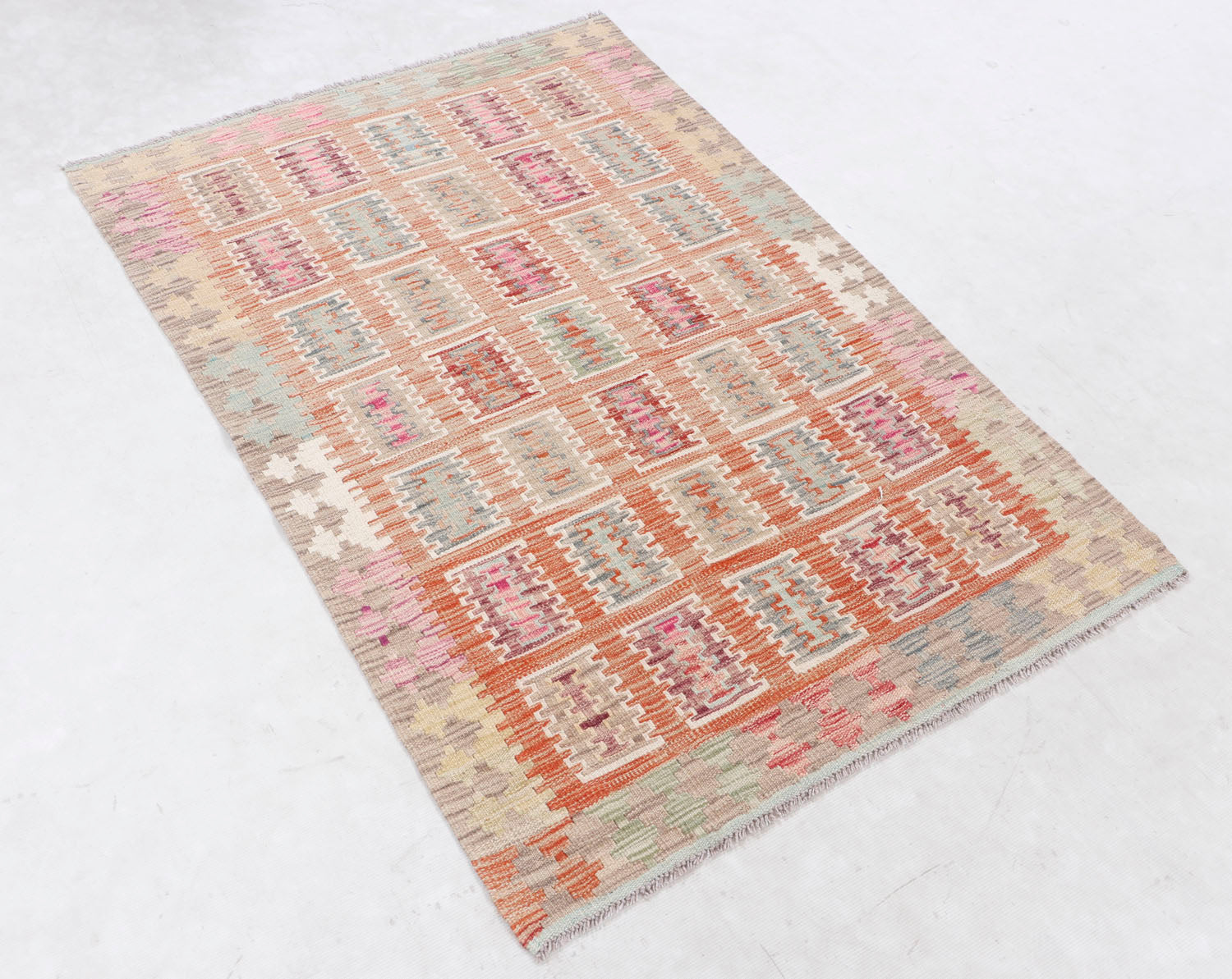 VEGGIE DYE KILIMS